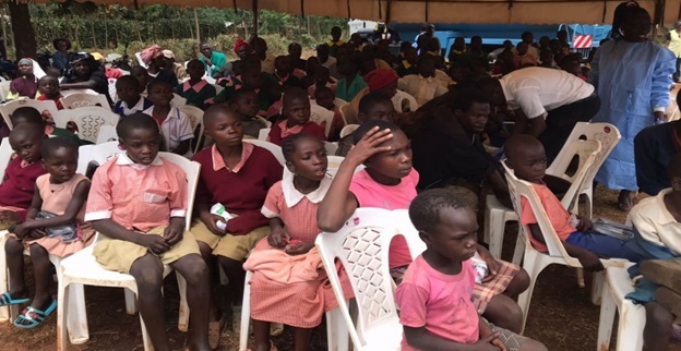 A section of children await treatment during the event3