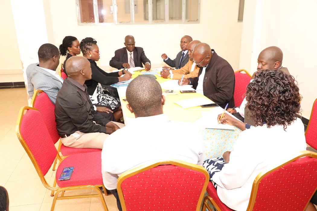 Webometrics and Short Courses Unit Coordinator Dr. Dennis Ochieno speaks during the meeting with ICDL4