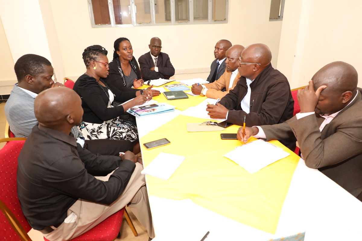 Webometrics and Short Courses Unit Coordinator Dr. Dennis Ochieno speaks during the meeting with ICDL5