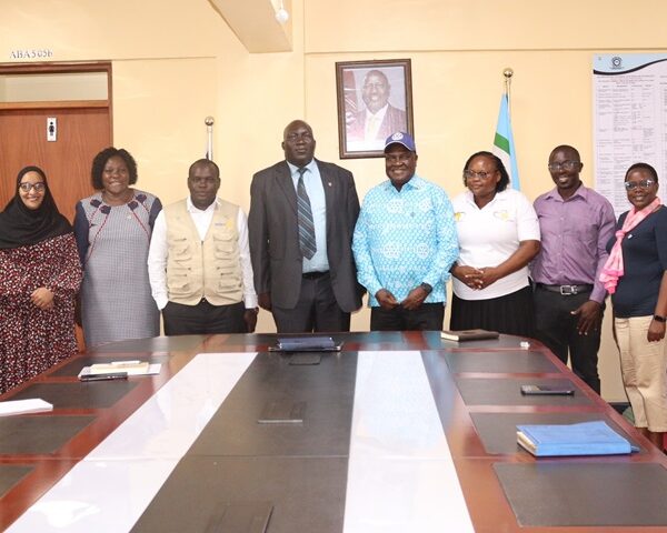 Rotary International Technical Advisor and Cadre, Dr. Adeyemi Oladokun, Pays Courtesy Call on MMUST Vice Chancellor